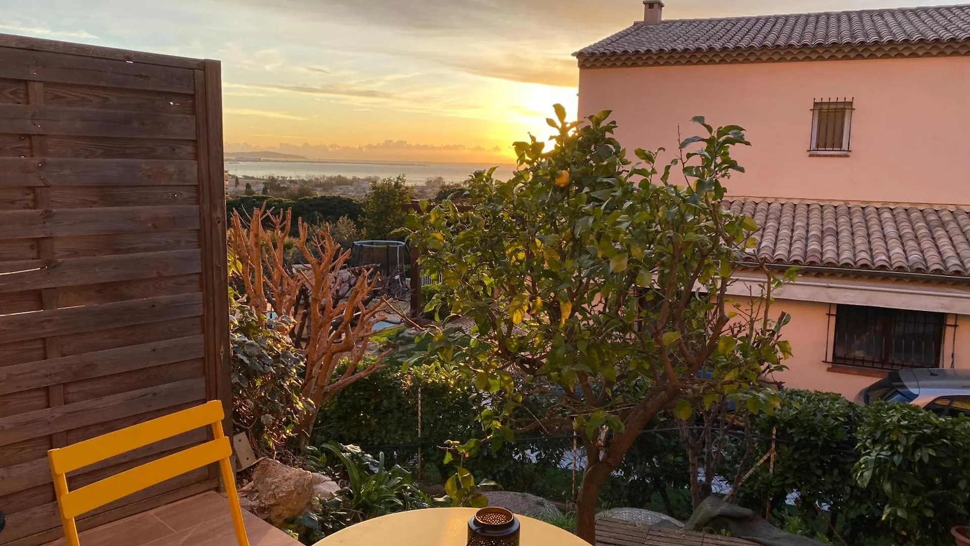 Loveroom - Spicy Love - Situee Entre Nice Et Cannes, Alpes Maritimes